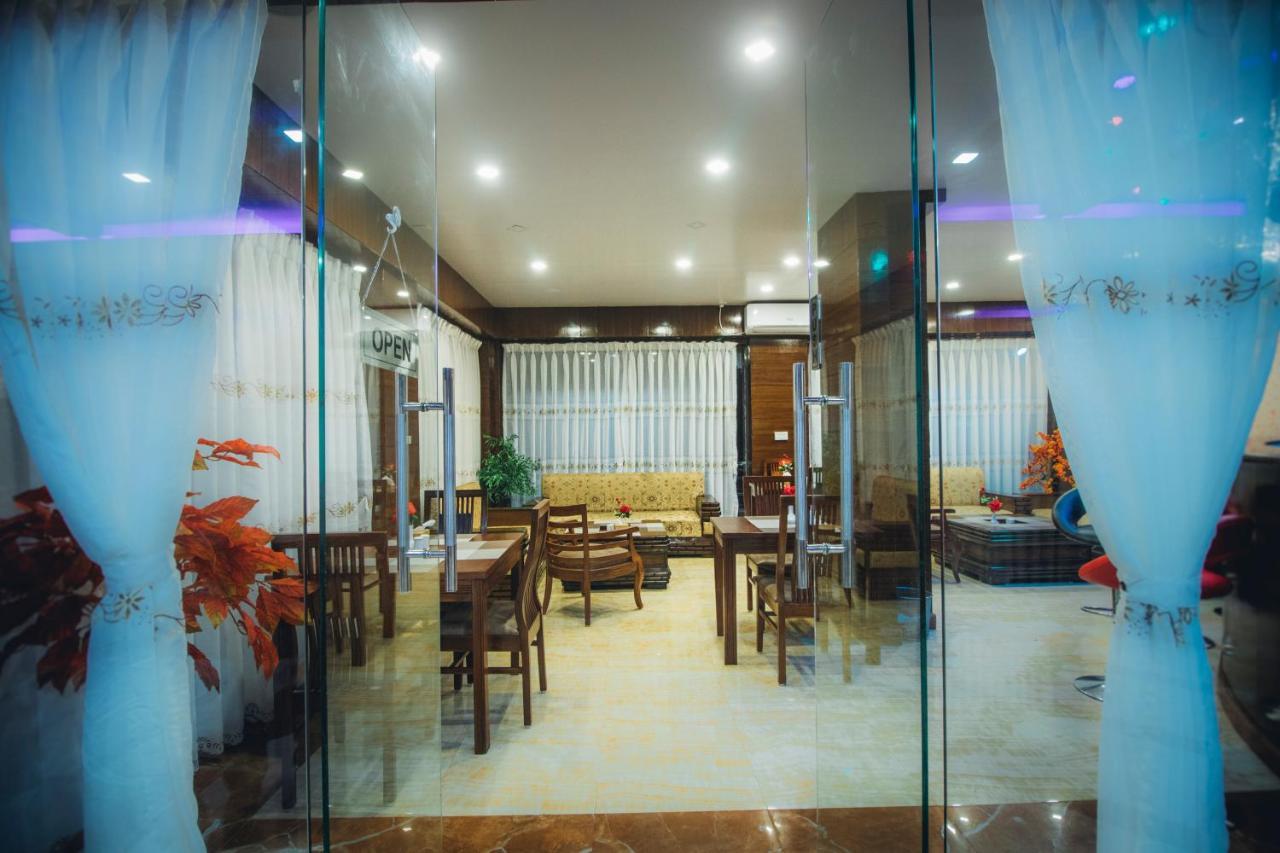 Hotel Prakash International Hetauda ภายนอก รูปภาพ