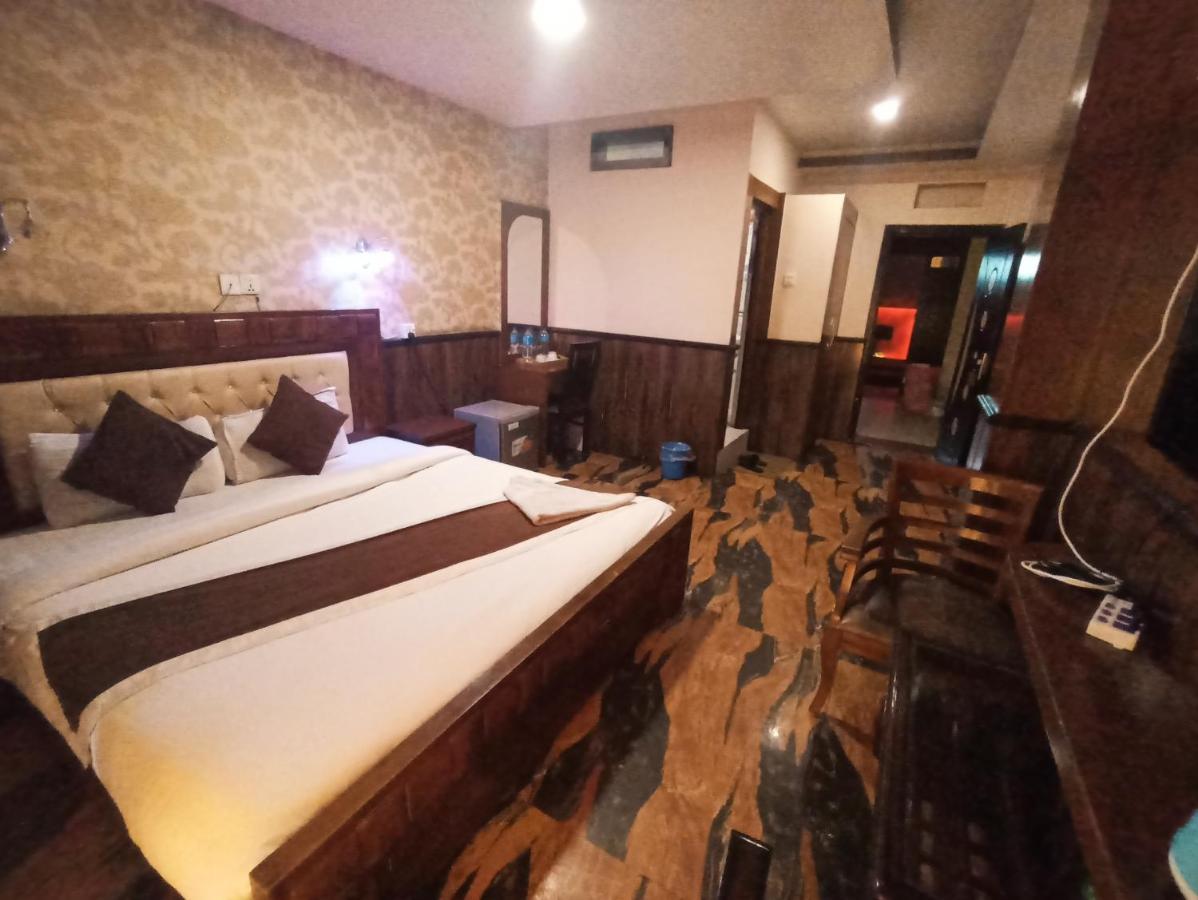 Hotel Prakash International Hetauda ภายนอก รูปภาพ