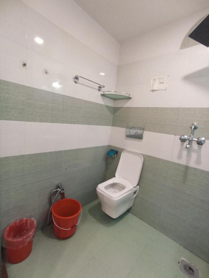 Hotel Prakash International Hetauda ภายนอก รูปภาพ
