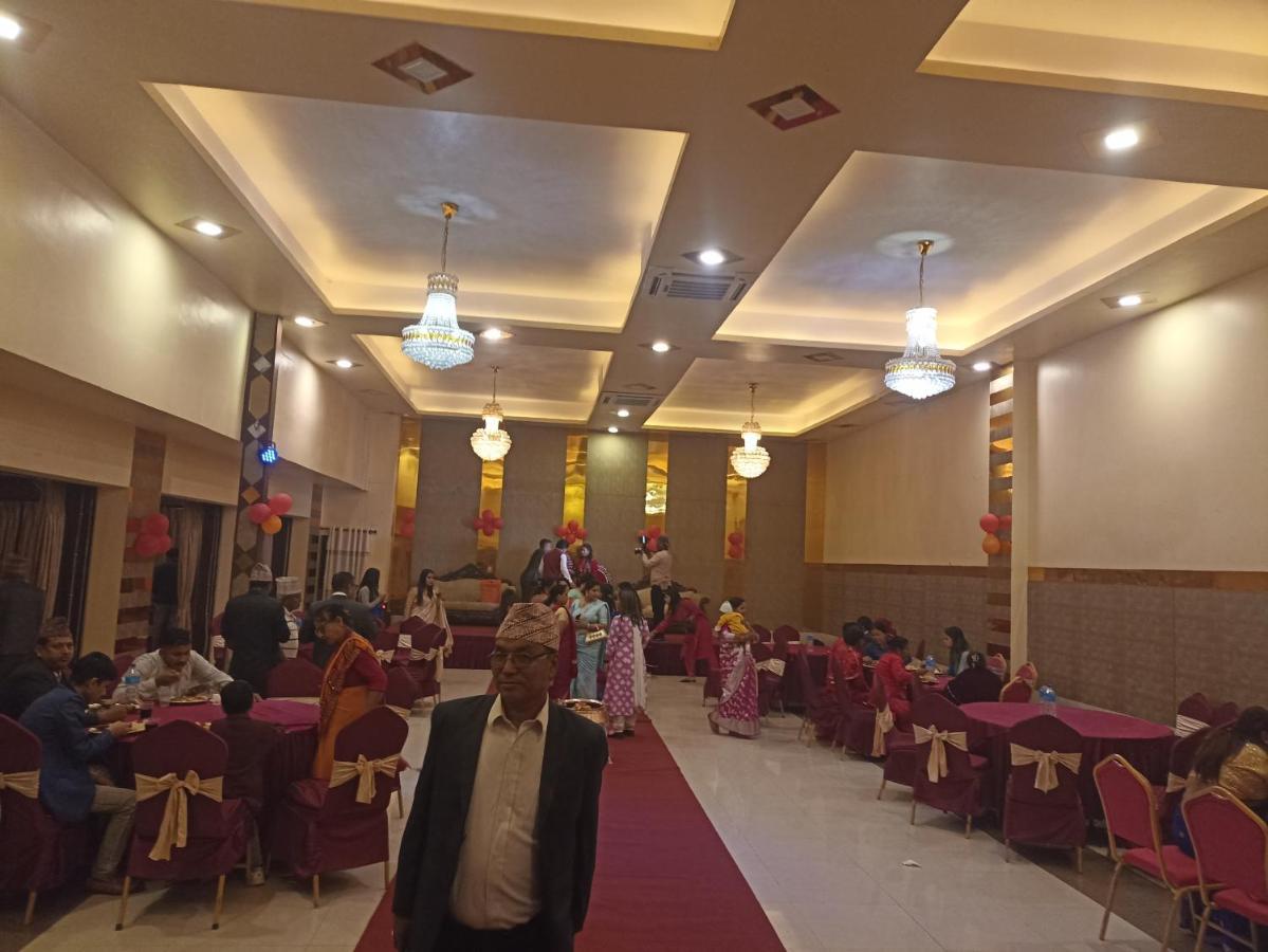 Hotel Prakash International Hetauda ภายนอก รูปภาพ